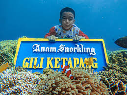 Sunset di Pantai snorkling